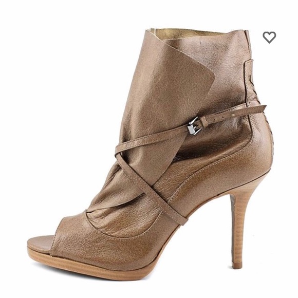 bcbgmaxazria shoes sale